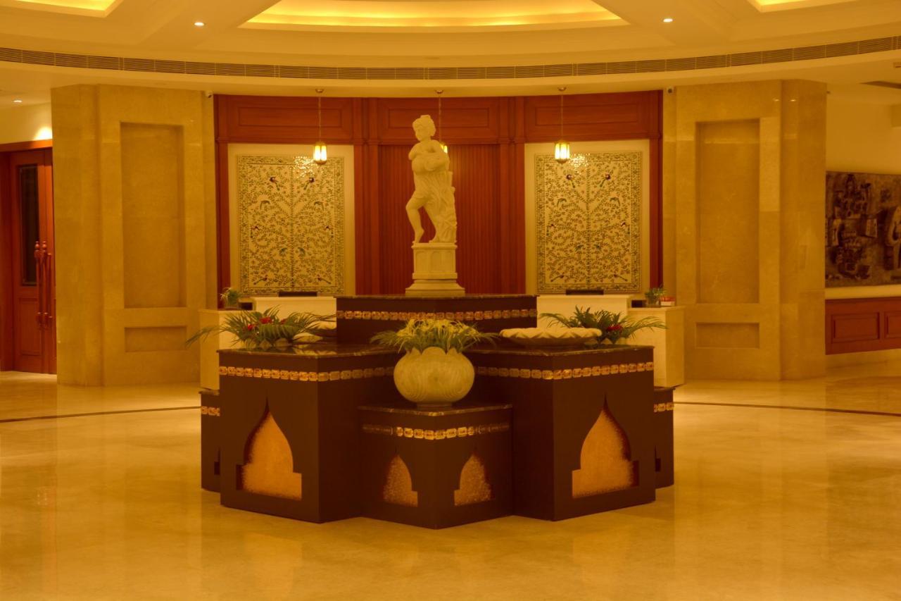 Hotel Chandela Кхаджурахо Экстерьер фото