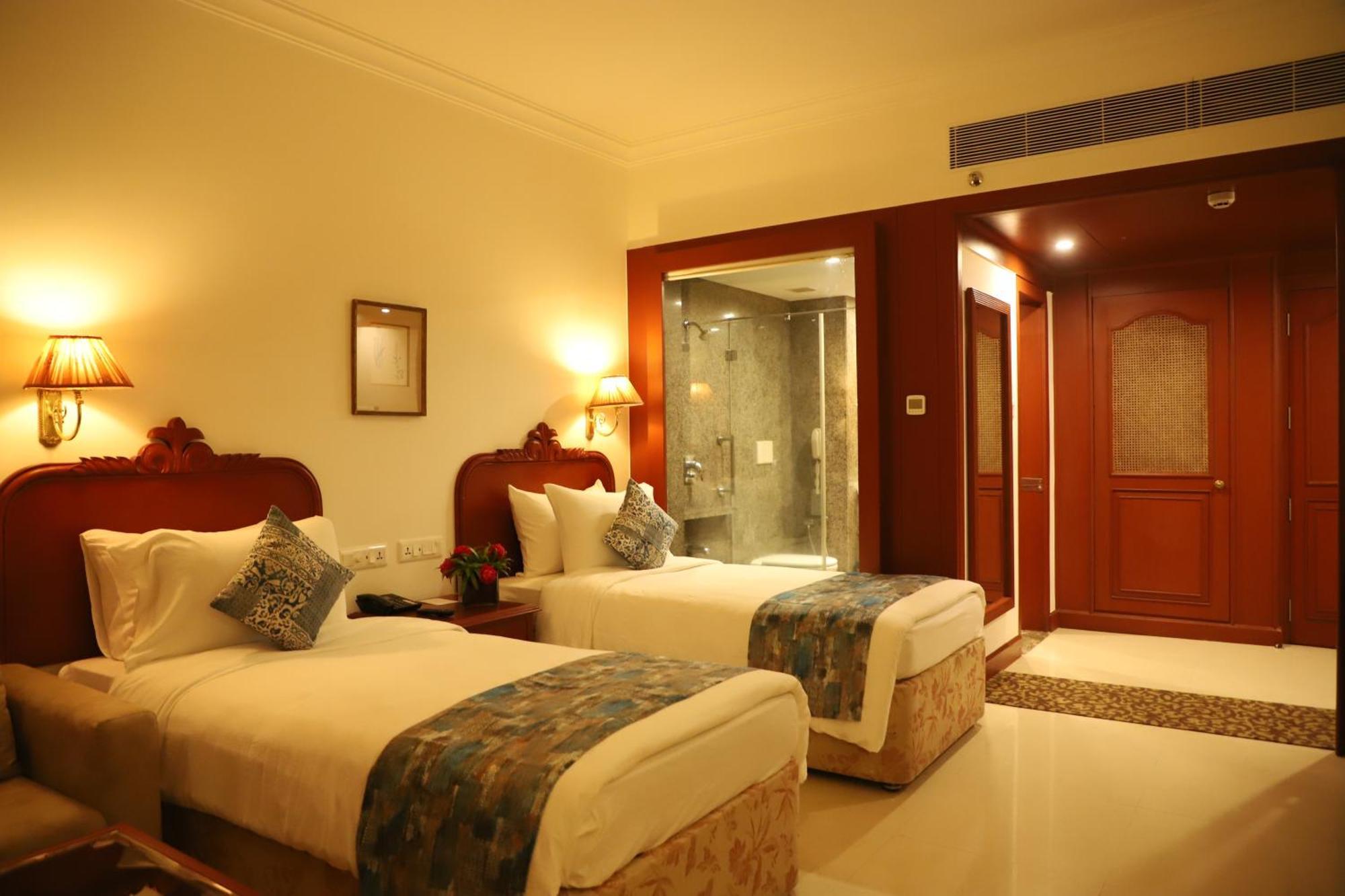 Hotel Chandela Кхаджурахо Экстерьер фото